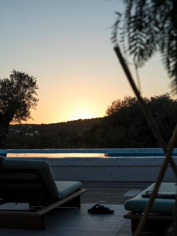 Flaka Boutique Confidentiel Et Convivial Hotel